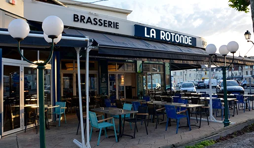 restaurant brasserie à Saint-Amand-Montrond dans le Cher 18
